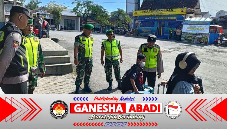 Wujudkan Keamanan Pemudik, TNI Dan Polri Laksanakan Patroli Pengamanan Di Terminal Angkutan