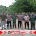 Petugas Gabungan Pantau Wisatawan Di Pantai Paranggupito Wonogiri