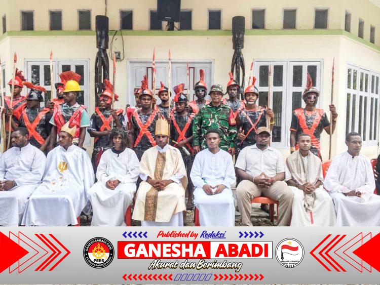 Pengamanan Humanis Babinsa Mapurujaya di Prosesi Ibadah dan Jalan Salib