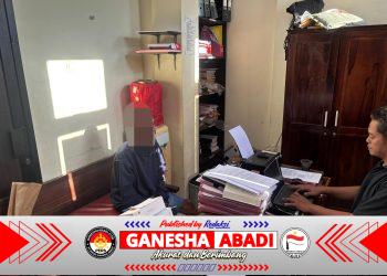 Tiga HP Digasak dari Dalam Rumah, Pelaku Diringkus Warga dan Diserahkan ke Polisi