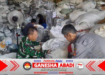 Peran Serta Babinsa Joyotakan Dalam Proses Bank Sampah