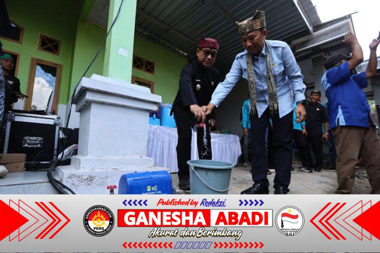 Dukung Program Pemkab Banyuwangi, PLN Bantu Puluhan Sambungan Air Bersih untuk Warga Desa