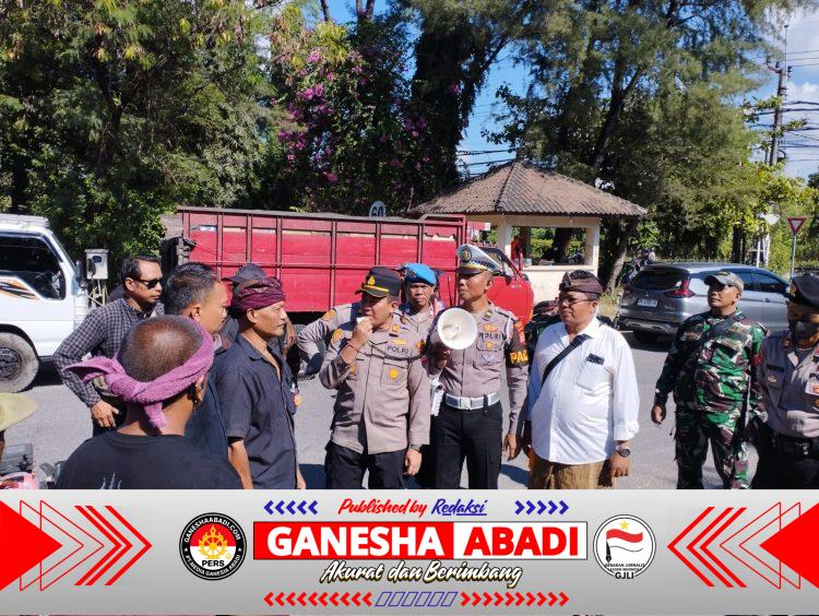 Ratusan Massa Forum SSB Bergerak ke Kantor KLH Bali-Nusra, Dikawal Ketat Aparat