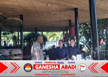 POLISI PERKUAT SINERGI KEAMANAN PARIWISATA SANUR, BHABINKAMTIBMAS TURUN LANGSUNG KE HOTEL