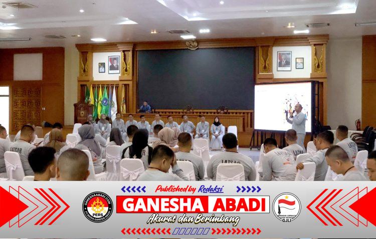 Tanamkan Semangat Disiplin dan Jiwa Bela Negara, Personel Lanud Sjamsudin Noor Hadir Humanis di BPSDMD Kalsel Pada Latsar CPNS KPU 2026