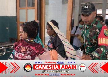 Koramil 1714-01/Mulia Menjadi Pelindung Rakyat Dampingi Evakuasi Korban Menuju RSUD Nabire