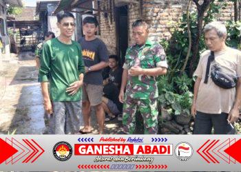 Sukseskan Solo Berseri, Babinsa Serengan Kerja Bakti Bersihan Lingkungan