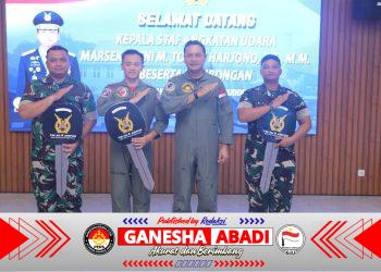 Kunjungi Lanud Sultan Hasanuddin, Kasau Tekankan Perwira TNI AU Harus Adaptif, Berkarakter, dan Tunjukkan Kualitas Kepemimpinan