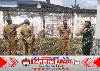 Danramil 03 Serengan Dampingi Sekda Kota Surakarta Cek Rumah Pahlawan Brigjen Slamet Riyadi Yang Mau Di Rehab