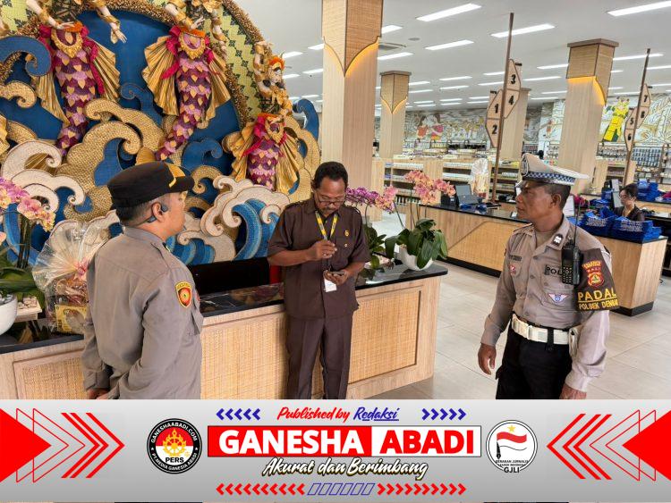 Polisi Turun Langsung! Pengunjung Pusat Oleh-Oleh Bali Diberi Peringatan Penting Soal Keamanan