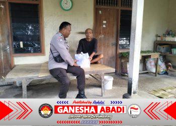 Polri Hadir Humanis, Bhabinkamtibmas Sumerta Kaja Intensifkan DDS dan Salurkan Bantuan Sosial