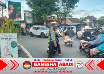 Unit Lalulintas Polsek Dentim Intensifkan Pengaturan Pagi di Titik Rawan Kepadatan Arus
