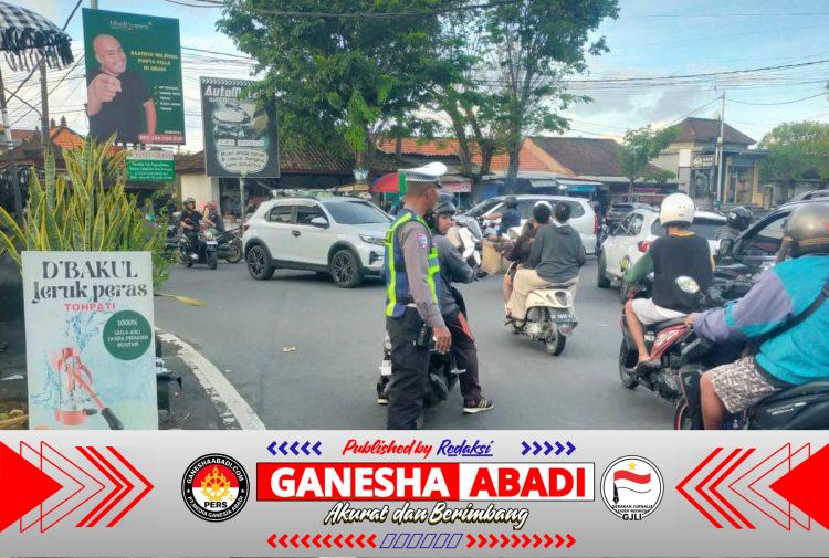 Unit Lalulintas Polsek Dentim Intensifkan Pengaturan Pagi di Titik Rawan Kepadatan Arus