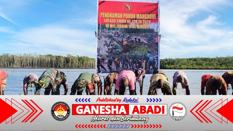 Bersatu Dengan Alam, Satgas TMMD Kodim 1710/Mimika Tanam Ribuan Bibit Mangrove