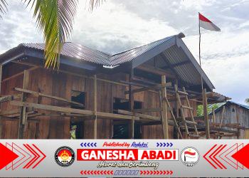 Satgas TMMD Ke-128 Kodim 1710/Mimika: Pemasangan Atap Rampung, Progres Pembangunan 5 Rumah Capai 90 Persen