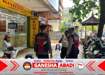 Respon Cepat Layanan 110, Polsek Dentim Tangani Laka Lantas di Simpang Trengguli Penatih