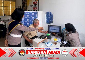 Pelayanan Humanis Satpas SIM Polresta Denpasar, Pemohon Dibantu Langsung dengan Ramah dan Profesional