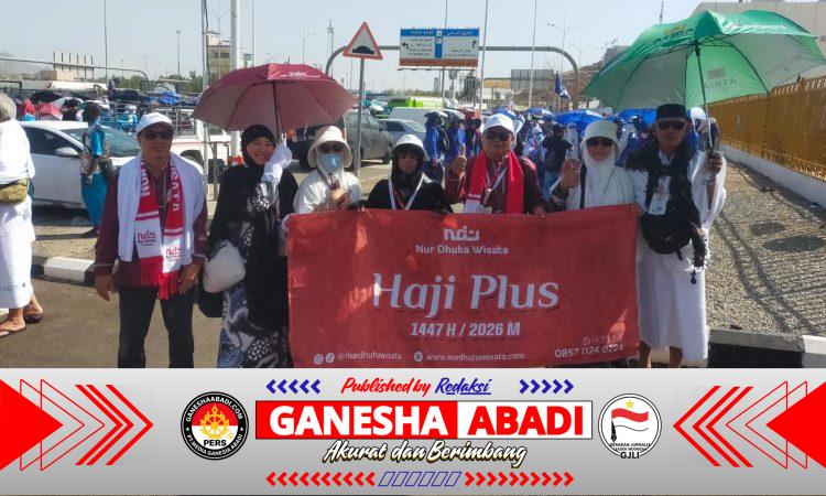 Jamaah Haji Plus Jawa Timur Tiba di Tanah Suci, Siap Jalankan Prosesi Ibadah Haji 1447 H