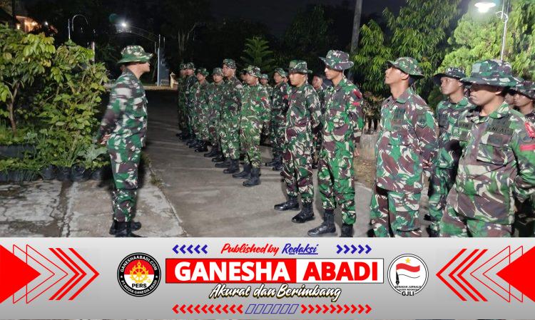 Jaga Kedisiplinan dan Evaluasi Kerja, Danramil 02/Karangmalang Pimpin Apel Malam Satgas TMMD ke-128 di Desa Puro