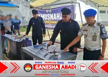 Rutan Buntok Musnahkan Barang Hasil Penggeledahan Kamar Hunian, Perkuat Komitmen Keamanan dan Ketertiban
