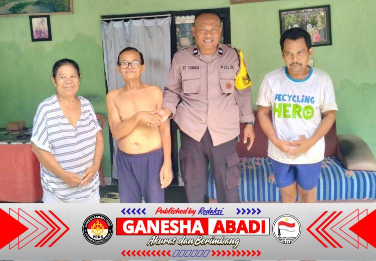 Melalui DDS, Bhabinkamtibmas Sumerta Kaja Pererat Silaturahmi dan Kawal Penyaluran Bansos