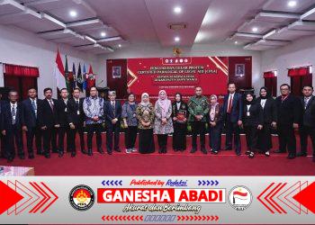 46 Kepala Desa Banyuwangi Dikukuhkan Sebagai Paralegal, Bupati Ipuk Minta Kades Hadirkan Restorative Justice