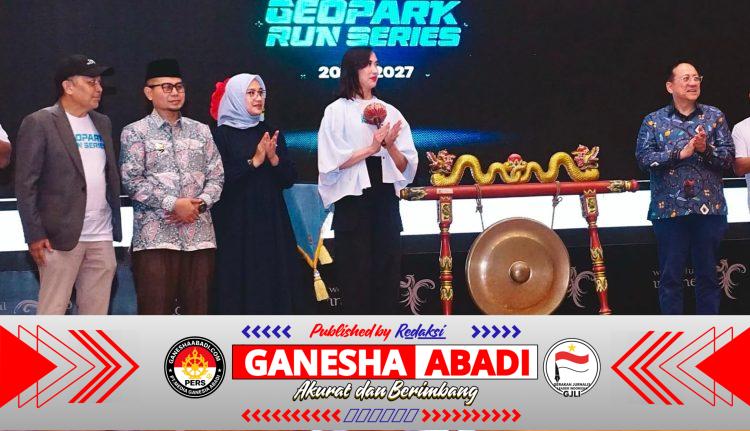 Diluncurkan Menteri Pariwisata, Banyuwangi Titik Awal Geopark Run Series 2026