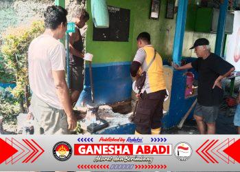 Dekat Tanpa Jarak, Cara Babinsa Jaga Kebersihan Lingkungan Lewat Kerja Bakti Bersama Warga