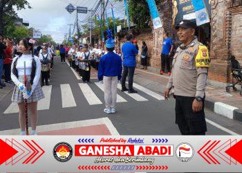Semarak HUT Ke-100 SD Negeri 2 Kesiman, Jalan Santai dan Pentas Seni Berlangsung Meriah dengan Pengamanan Polsek Dentim