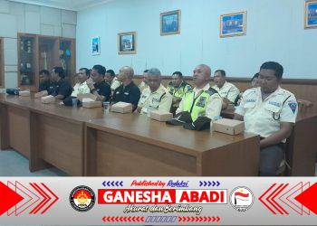 Kapolsek Kawasan Pelabuhan Benoa Gelar Tatap Muka Bersama Security untuk Perkuat Sinergitas Kamtibmas.