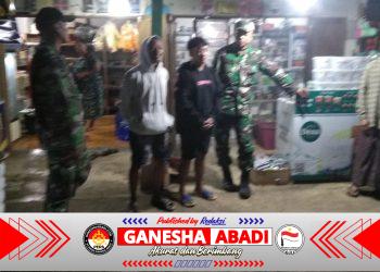 Patroli Malam Koramil Karangtengah Perkuat Rasa Aman Warga