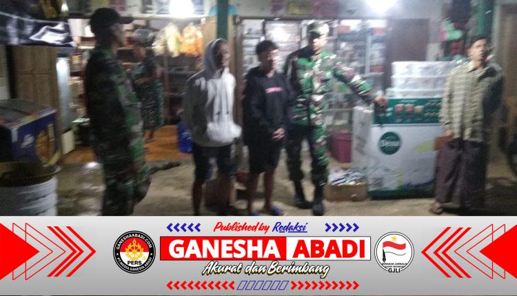 Patroli Malam Koramil Karangtengah Perkuat Rasa Aman Warga