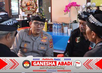 Ngopi Kamtibmas Kapolresta Denpasar Rangkul Pecalang dan Komunitas Ojol, Perkuat Sinergi Jaga Keamanan Kota