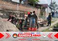 Saat Seragam Loreng Menyatu dengan Cangkul dan Semen di Tirto Mulyo