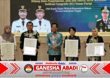 Pemkab Barsel Terima Surat Pencatatan Hak Ciptaan Bidang Ilmu, Seni dan Sastra