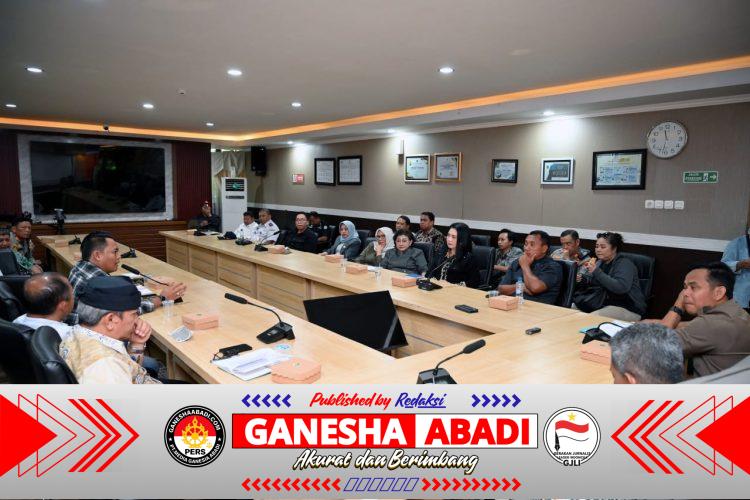 Atasi Kemacetan Pelabuhan Ketapang, Bupati Ipuk Ajukan Pelebaran Jalan hingga Peningkatan Kapasitas Dermaga