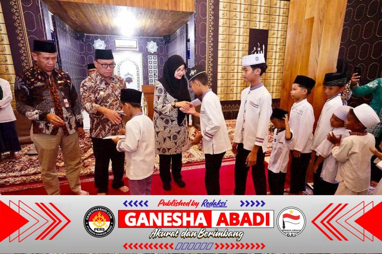 Peringati 10 Muharram, Bupati Ipuk Gelar Doa Bersama dan Santunan Anak Yatim