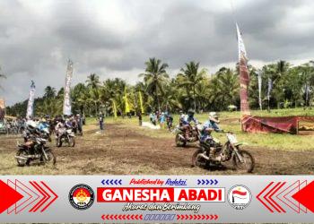 HUT Bhayangkara Ke-80 Polresta Banyuwangi Gelar Motocross “Kapolresta Cup II” Manol Gabah, Padukan Olahraga dan Budaya Tani