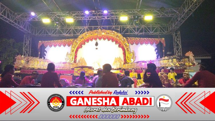 Lestarikan Budaya, Wayang Kulit “Sesaji Rajasuya” di Blambangan Muncar Dihadiri Danpos AL Muncar dan Kades H. Agus Styoboedi Selasa 30 Juni 2026