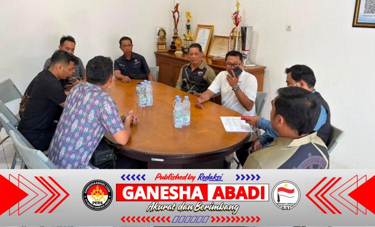 Polri Hadir Merangkul Semua Elemen, Kapolsek Dentim Laksanakan Sambang Kamtibmas ke Gereja Katedral