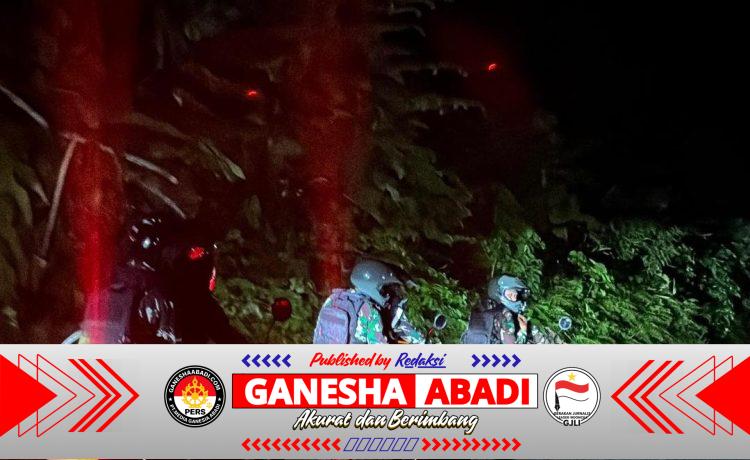 Menembus Malam Demi Masyarakat Supiori! Patroli Keamanan Yonif TP 859/RBK Beri Rasa Aman dan Nyaman Saat Istirahat Malam