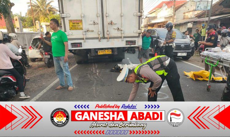 Dahului Truk di Jalan Nasional Banyuwangi-Jember, Pengendara Motor Tewas di TKP