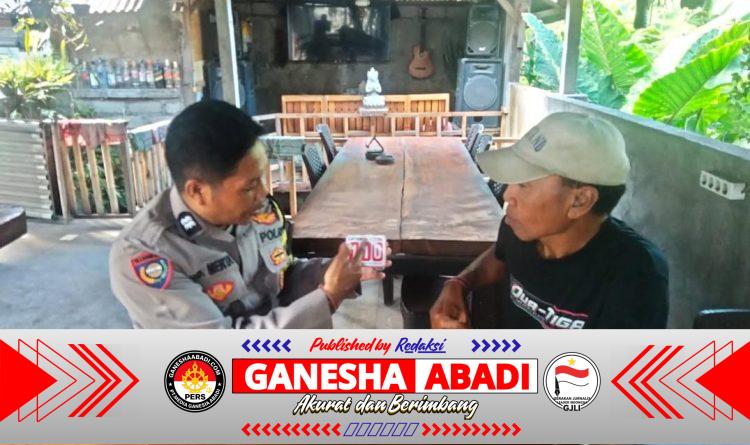 Bhabinkamtibmas Kelurahan Padangsambian Sosialisasikan Layanan Polri 110 kepada Masyarakat