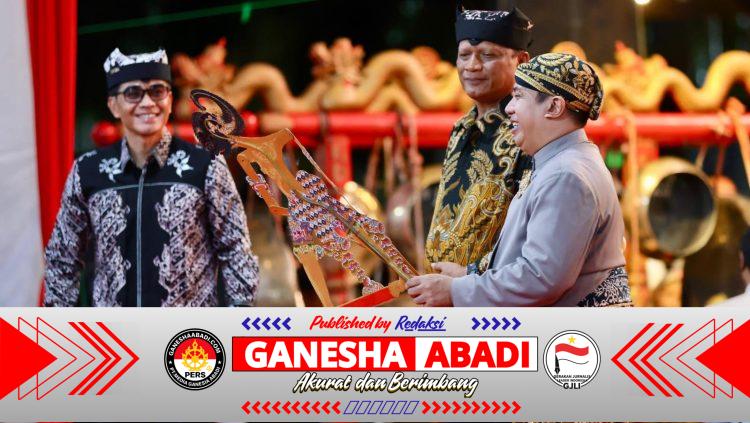 Dihadiri Kapolda Jatim, Pagelaran Wayang Kulit Warnai Hari Bhayangkara ke-80 di Banyuwangi