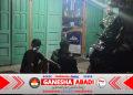 Patroli Malam, Anggota Koramil Manyaran Sempatkan Komsos Dengan Warga