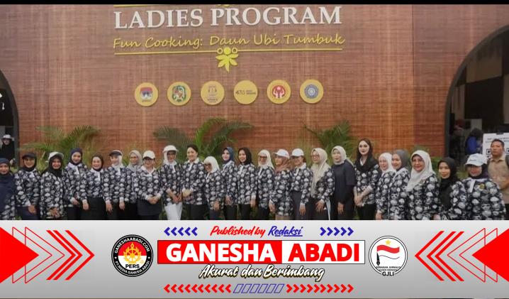 Ketua TP PKK Lubuk Linggau Ikuti Ladies Program Fun Cooking Daun Ubi Tumbuk pada Rangkaian Rakernas APEKSI XVIII di Medan