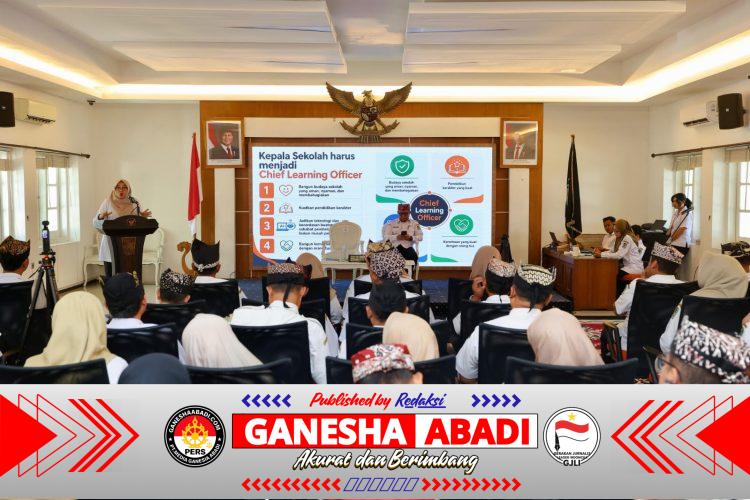 Rotasi 42 Kepala SMP, Bupati Ipuk Minta Sekolah Aktif Cegah Anak Putus Sekolah