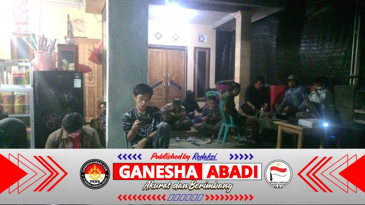 Wapim Media Ganesa Abadi dan Ketua BUMDes Gelar Nobar Piala Dunia di Depan Ponpes Nurul Iman Sukojati.