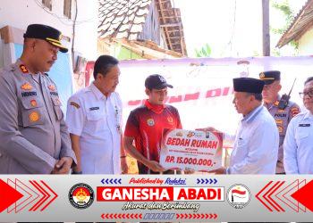 Polres Kendal Gandeng Baznas dan Disperkim Bedah Rumah Warga, Kapolres: Wujud Kepedulian Polri