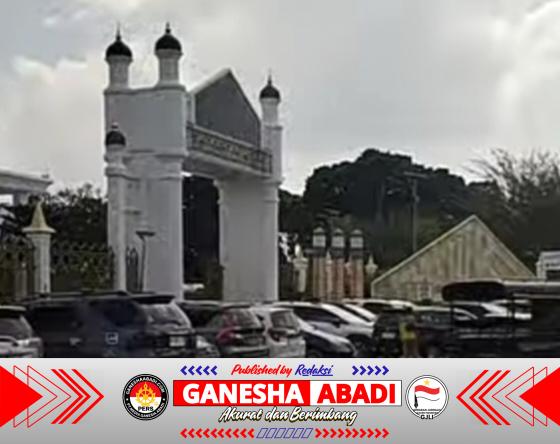 Parkiran Masjid Agung As-Salam Diduga Dialihfungsikan, Masyarakat Minta Pemkot Lubuk Linggau Bertindak.